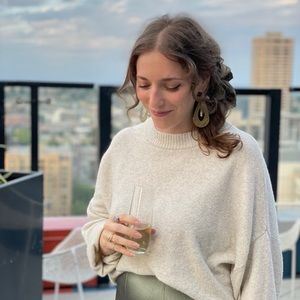 Meet your Posher, Hannah